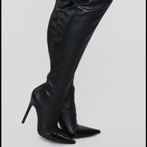 Fashion Nova Leveling Up Boot (Black)